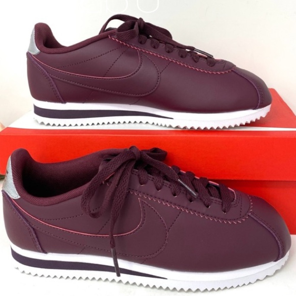 Nike Cortez